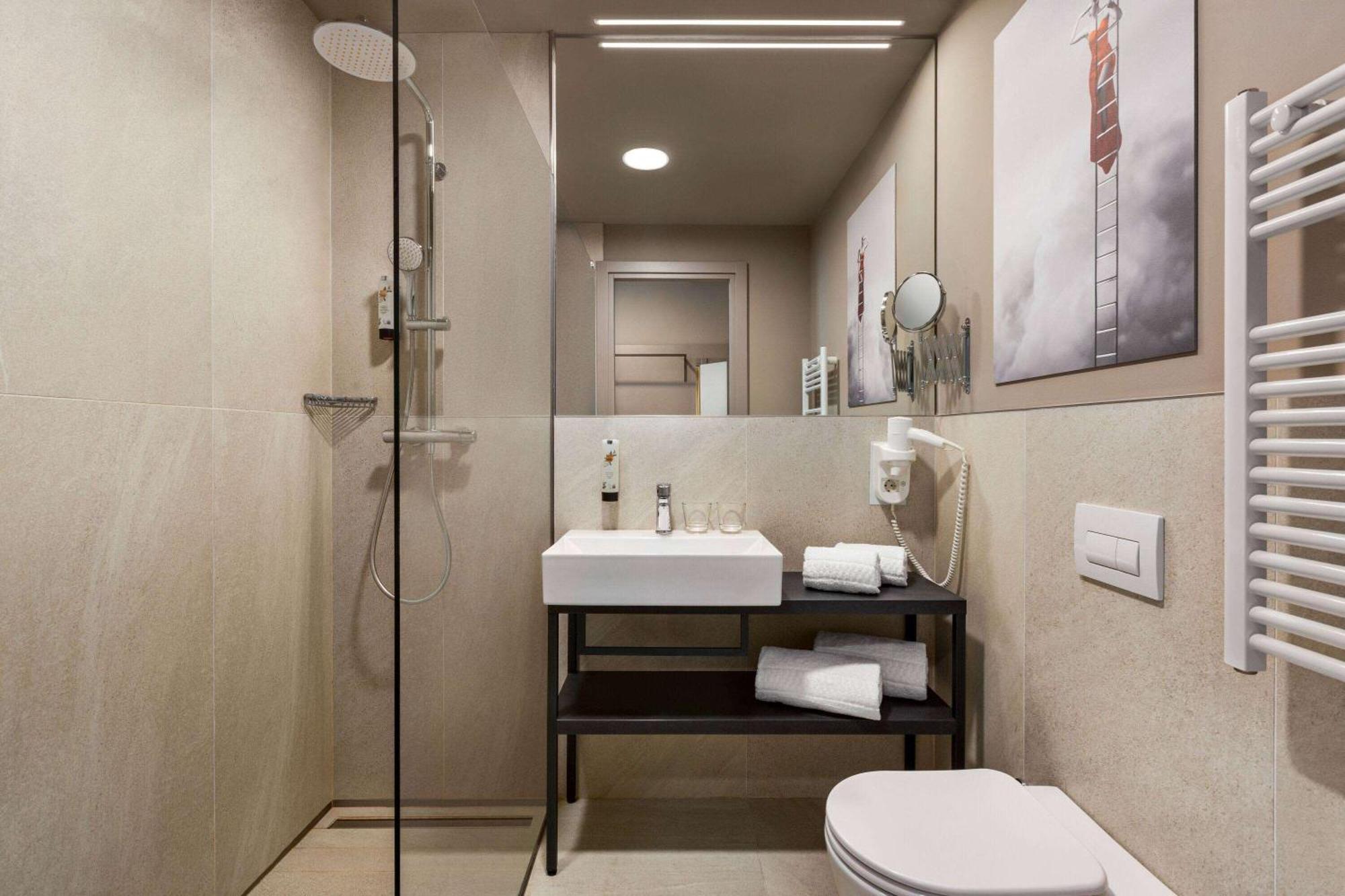 Amedia Hotel Milan, Trademark Collection By Wyndham 4*